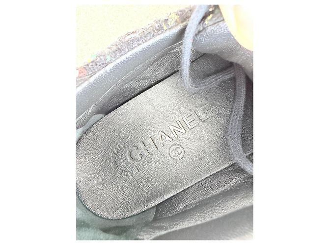 Chanel Sneakers Chunky in Tweed e Pelle Oro Nero Multicolore D'oro - vista 8