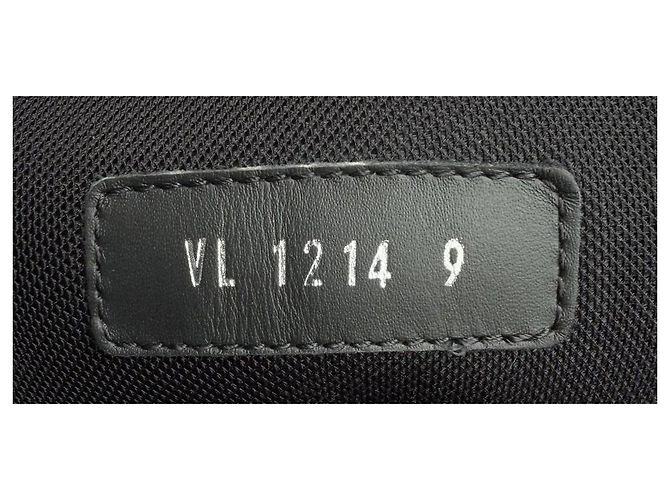 Louis Vuitton x Takashi Murakami Tênis LV Trainer Preto - vista 10