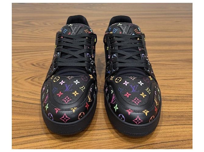 Louis Vuitton x Takashi Murakami Tênis LV Trainer Preto - vista 2