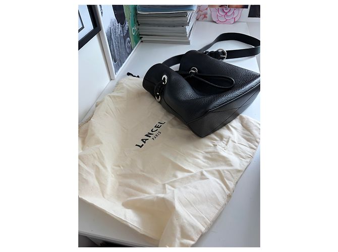 Borsa Lancel da donna in ottime condizioni - vista 2