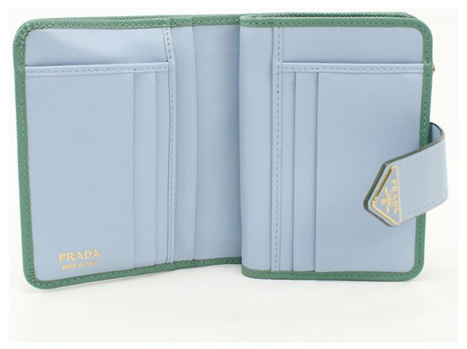 Saffiano Prada Bi-Fold-Geldbörse aus grünem Leder - Ansicht 3