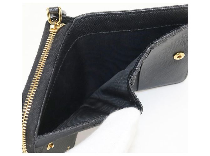 Cartera bi-fold Prada Saffiano de cuero negro - vista 4