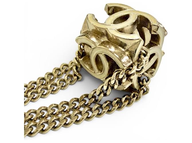 Collar Chanel A22K Gold CC Logo Cube Dorado - vista 5
