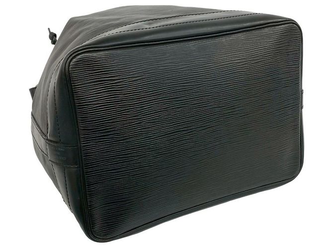 Noe Bolso de cordón Louis Vuitton Vintage Noé de piel Epi Negro - vista 7
