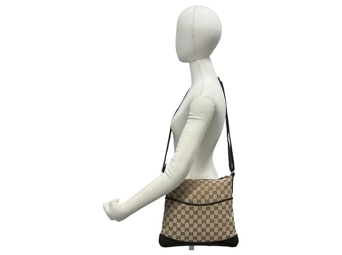 Bolsa de ombro GUCCI em lona monograma GG e couro perfurado Marrom Bege - vista 2