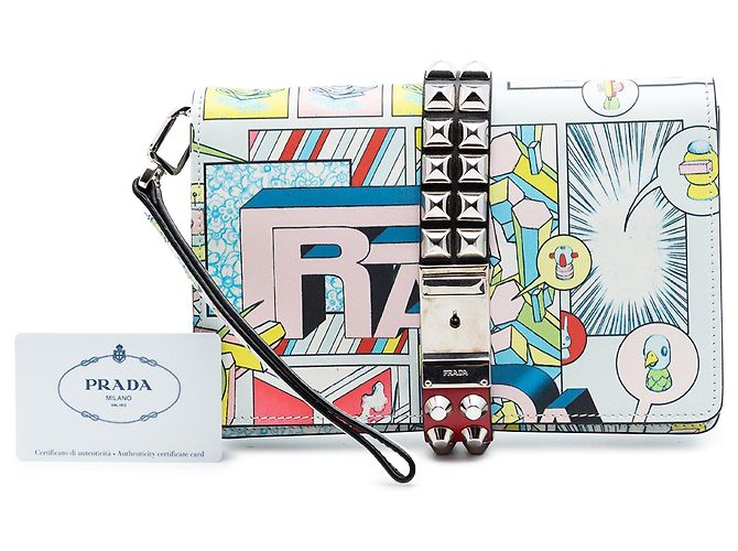 Prada Elektra Clutch aus weißem Leder mit Comic-Print und Nieten - Ansicht 7