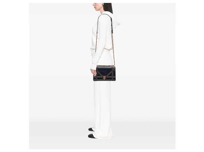 Dior Black Medium Studded Lambskin Diorama Flap Nero - vista 6