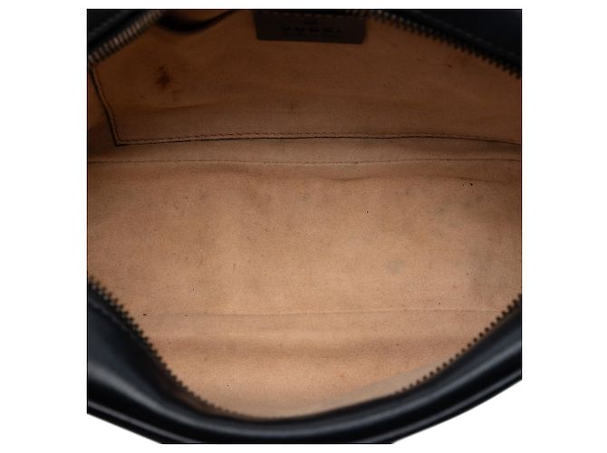 Gucci Black Small GG Marmont Matelasse in pelle di vitello a tracolla Nero - vista 4