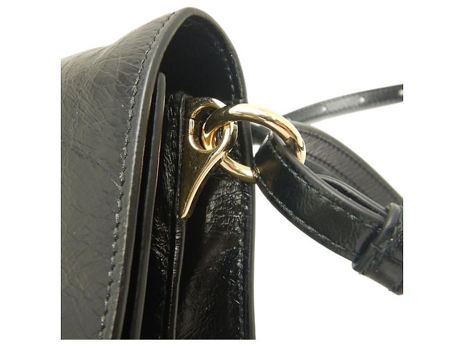 Borsa a tracolla Prada in pelle di vitello stropicciata nera Nero - vista 13