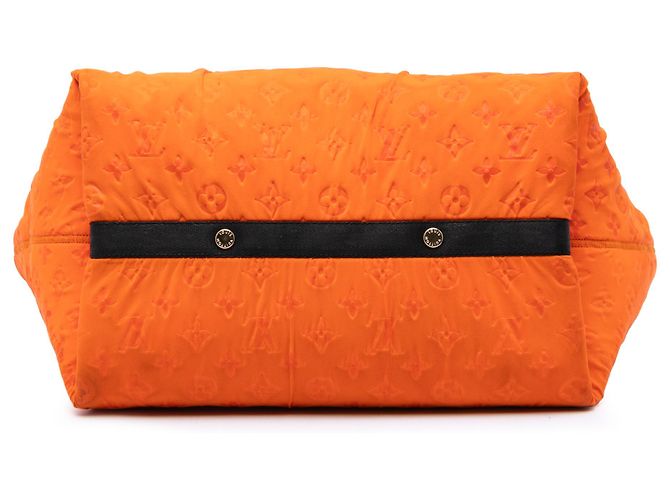 Louis Vuitton Orange Monogram Embossed Neoprene Scuba MM Arancione - vista 3