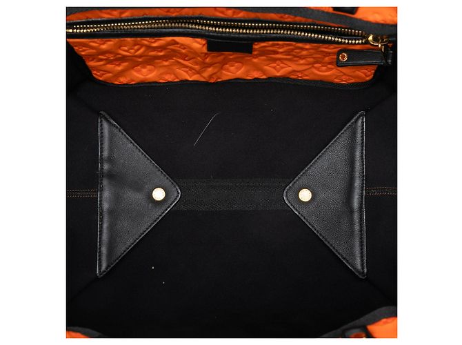 Louis Vuitton Orange Monogram Embossed Neoprene Scuba MM Arancione - vista 4