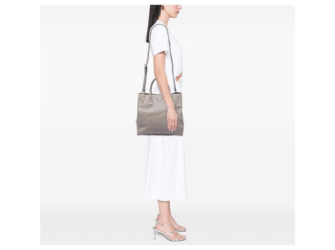 Tote Aperto Convertibile Prada Gray Vitello Daino Marrone - vista 6
