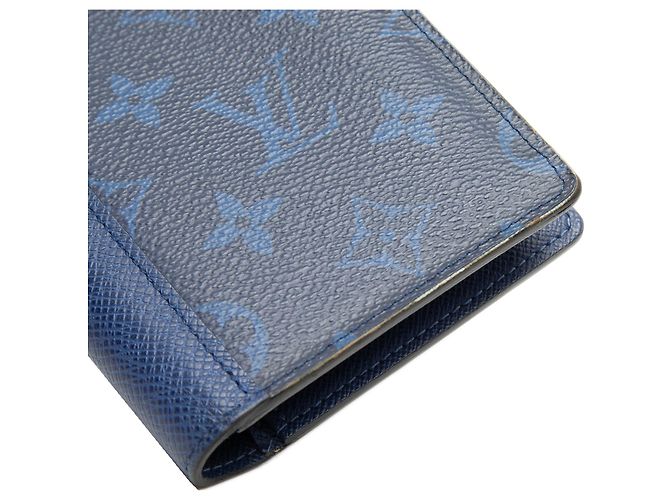 Portefeuille long plié Louis Vuitton Blue Monogram Taigarama Brazza Bleu - vue 9