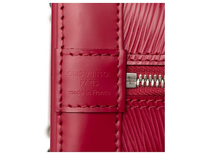 Louis Vuitton Alma PM in Epi rosso - vista 5