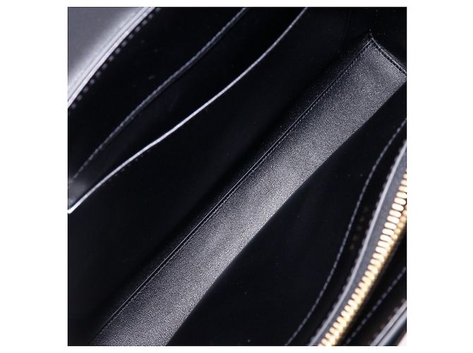Céline Borsa Celine Classique 16 in pelle di vitello nera media Nero - vista 4
