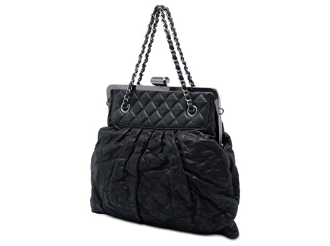 Chanel Black Quilted Iridescent Calfskin Chic Quilt Frame Satchel Nero - vista 2