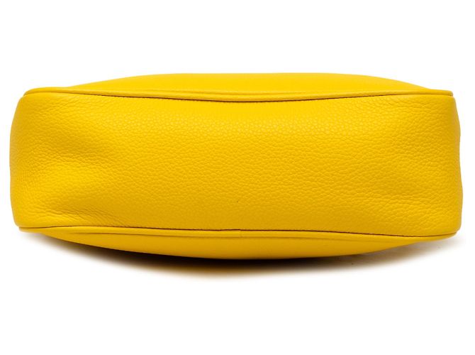 Pochette Prada en Vitello Daino amarillo - vista 3