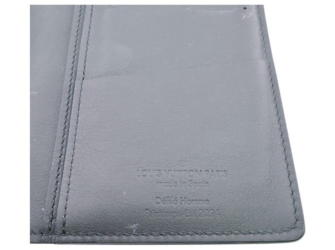 Louis Vuitton M83190 Portefeuille Brazza NM Blazon Bi-fold Wallet - view 9