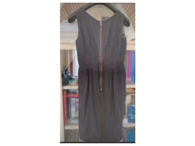 Dolce & Gabbana Schwarzes Kleid mit Leopardenmuster-Futter Leopardenprint - Ansicht 4