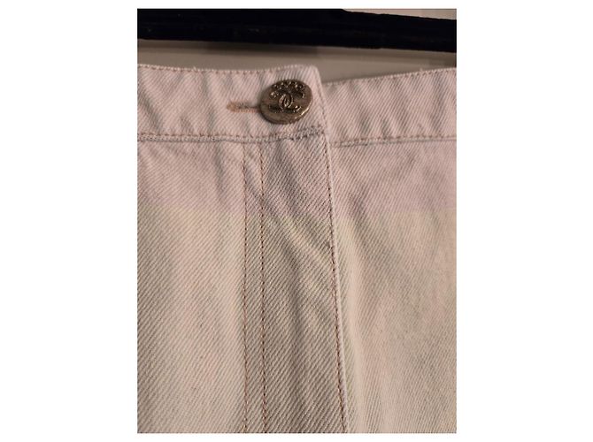 Chanel Short de denim de algodón azul claro degradado Blanco - vista 2
