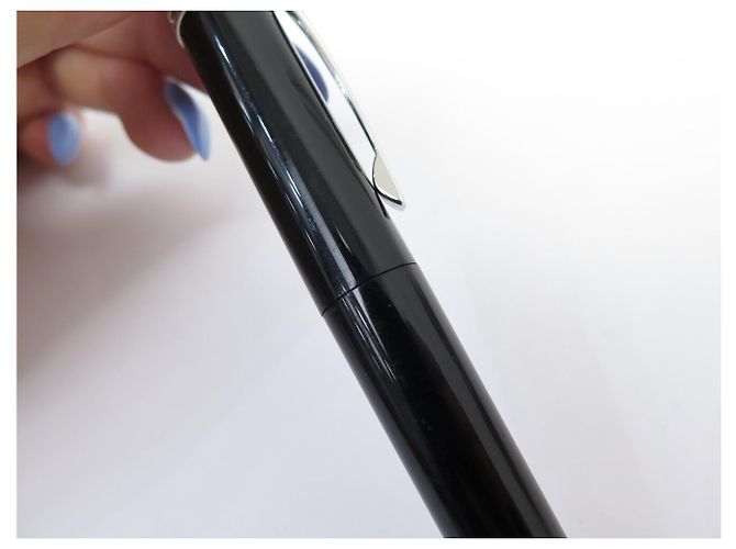 MONTBLANC HERITAGE COLLECTION 1912 112524 CAPLESS ROLLERBALL STIFT Schwarz - Ansicht 7