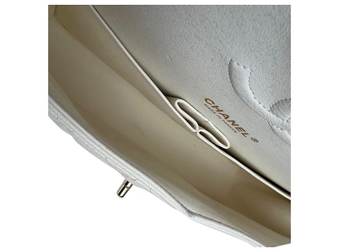 Camera Borsa a Spalla Chanel Caviar Matelassé Medium Double Flap Bianca Bianco - vista 6