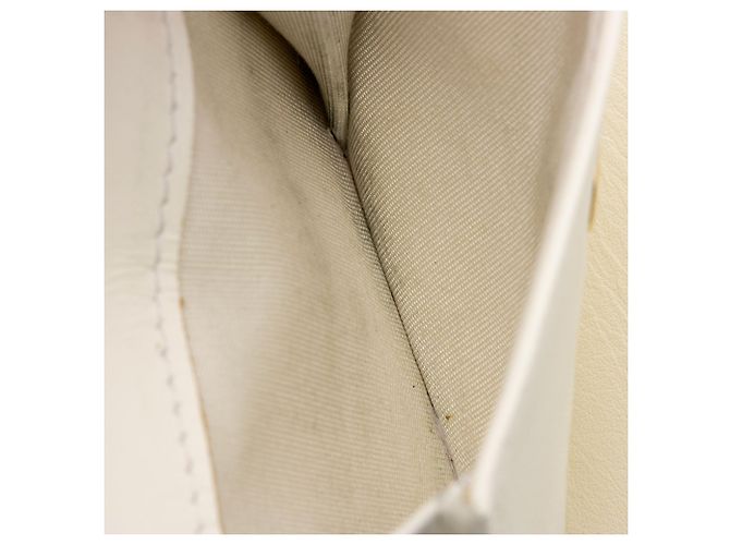 Portafoglio compatto Boy in pelle caviar Chanel Bianco - vista 8