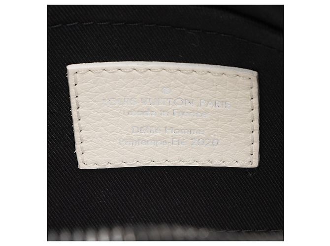 Louis Vuitton Monogram Empriente Triangle Messenger Nero - vista 8