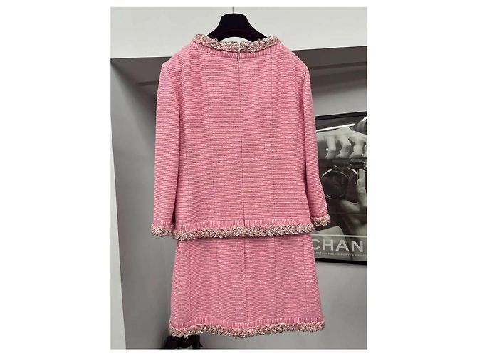 Chanel Rosa Tweed Kleid mit Kristallen Pink Weiß Silber Hardware - Ansicht 7