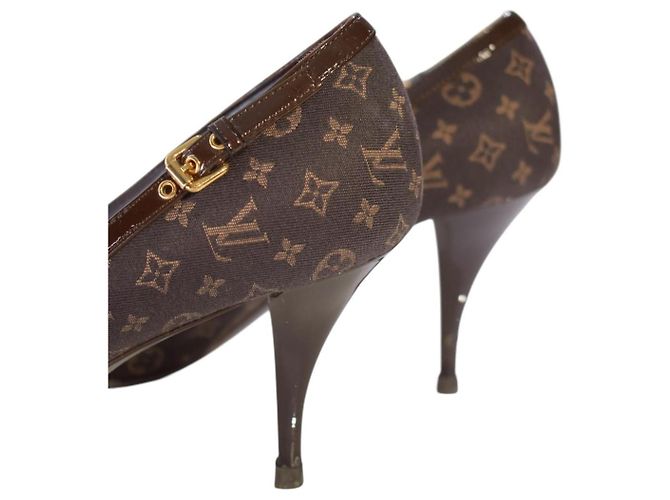 Louis Vuitton Décolleté Punta Monogram Mini Lin Marrone - vista 12
