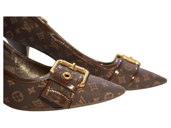 Louis Vuitton Décolleté Punta Monogram Mini Lin Marrone - vista 14