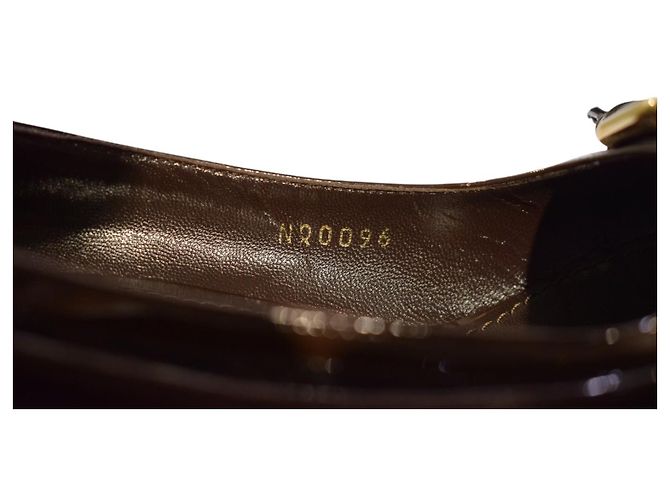 Louis Vuitton Décolleté Punta Monogram Mini Lin Marrone - vista 16