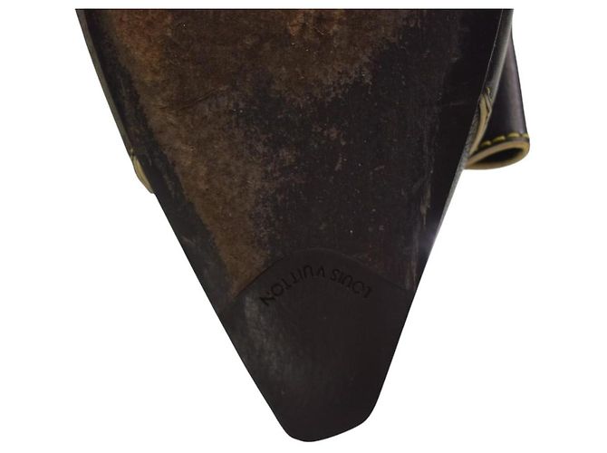 Louis Vuitton Décolleté Baroque in pelle nera Nero - vista 12