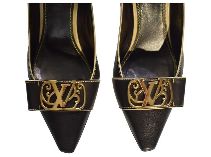 Louis Vuitton Décolleté Baroque in pelle nera Nero - vista 13