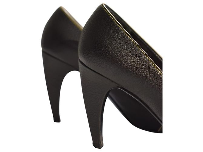 Louis Vuitton Décolleté Baroque in pelle nera Nero - vista 17