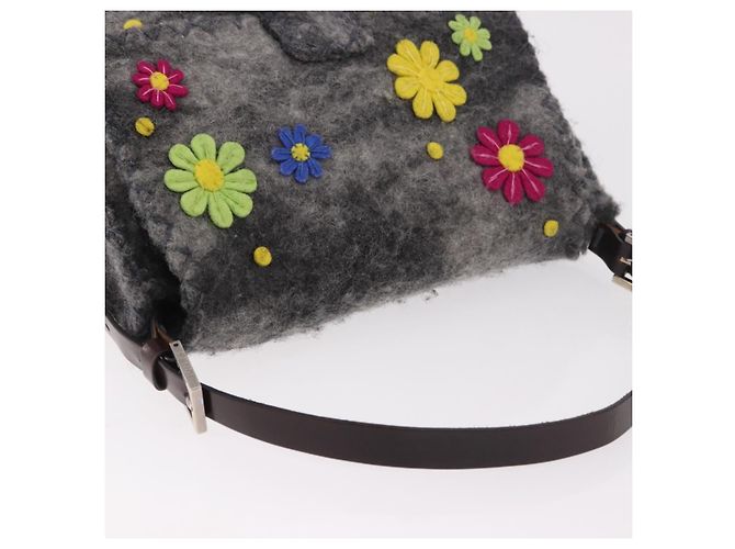 FENDI Borsa a tracolla Floral Mamma Baguette in feltro Grigio Argento Autentica 185390SAM Marrone - vista 6