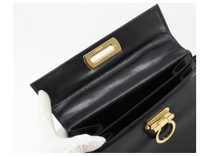Bolso Salvatore Ferragamo Gancini de Cuero 2way Negro Oro Auth BA13314 Dorado - vista 10
