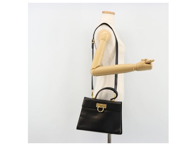 Bolso Salvatore Ferragamo Gancini de Cuero 2way Negro Oro Auth BA13314 Dorado - vista 25