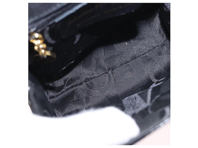 Borsa a tracolla Salvatore Ferragamo Vala in pelle vernice 2way Nero Oro Auth 185471 - vista 10