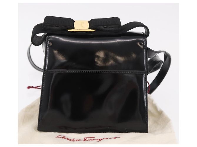 Borsa a tracolla Salvatore Ferragamo Vala in pelle vernice 2way Nero Oro Auth 185471 - vista 12
