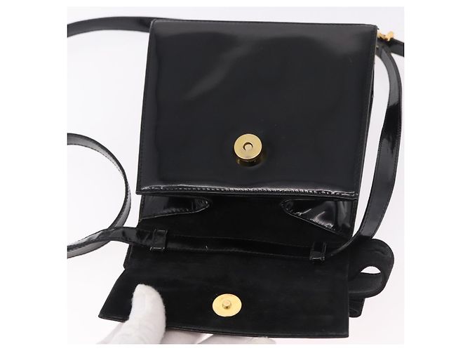 Borsa a tracolla Salvatore Ferragamo Vala in pelle vernice 2way Nero Oro Auth 185471 - vista 20
