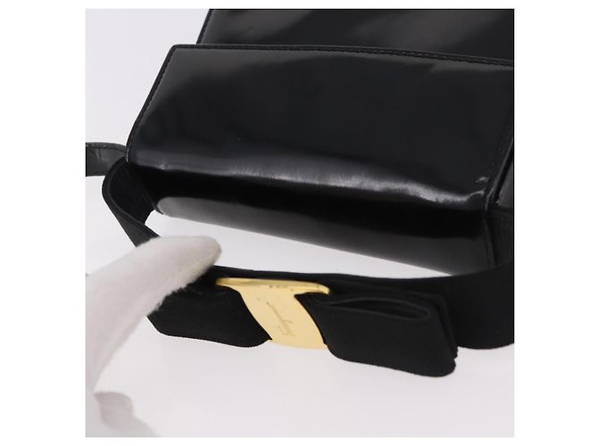 Borsa a tracolla Salvatore Ferragamo Vala in pelle vernice 2way Nero Oro Auth 185471 - vista 6