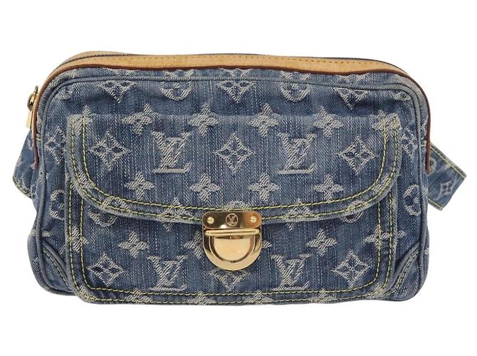 LOUIS VUITTON Monogram Denim Marsupio Body Bag Blue M95347 LV Auth 184945SAV - vista 13