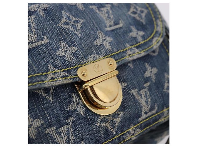 LOUIS VUITTON Monogram Denim Marsupio Body Bag Blue M95347 LV Auth 184945SAV - vista 17