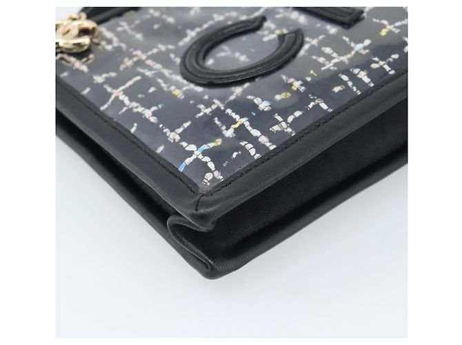 Clutch CHANEL in vinile nero e oro CC Auth bs35542V D'oro - vista 15