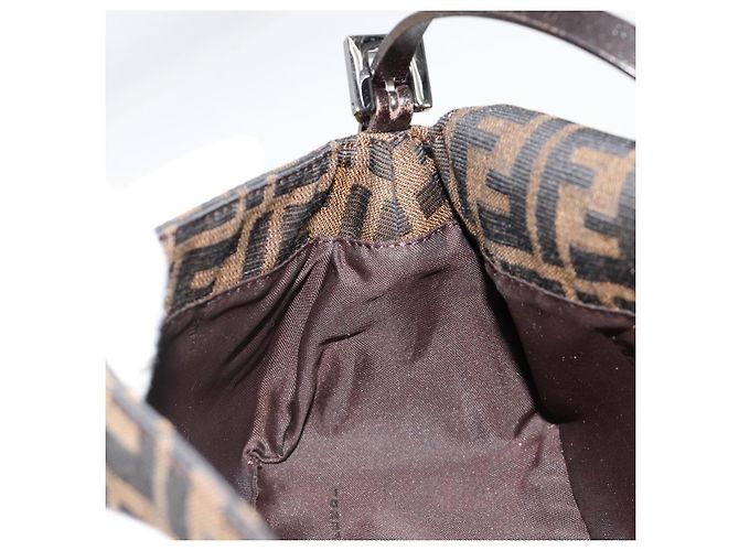 FENDI Zucca Canvas Mamma Baguette Shoulder Bag Black Brown Auth 184907SAM Castaño Negro - vista 23
