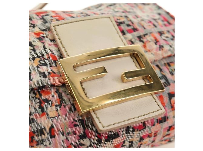 Borsa a tracolla FENDI Zucchino Canvas Mamma Baguette Rosa Oro Auth 165298SAV - vista 19