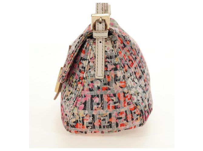 Borsa a tracolla FENDI Zucchino Canvas Mamma Baguette Rosa Oro Auth 165298SAV - vista 3