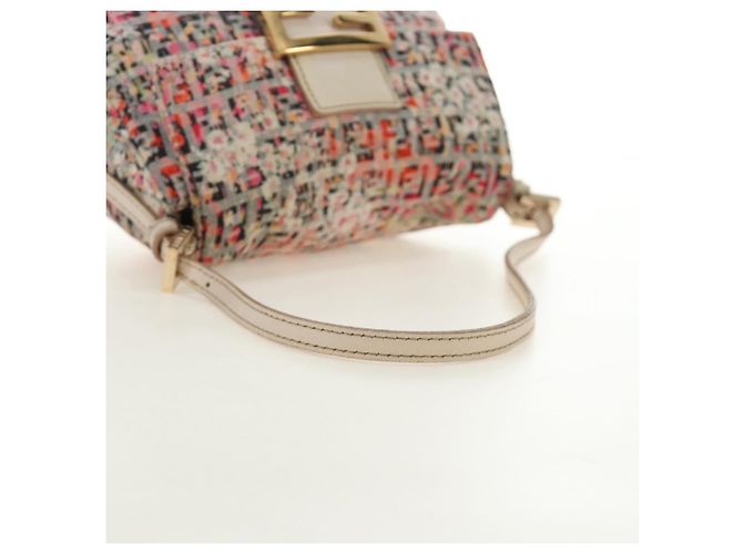 Borsa a tracolla FENDI Zucchino Canvas Mamma Baguette Rosa Oro Auth 165298SAV - vista 7