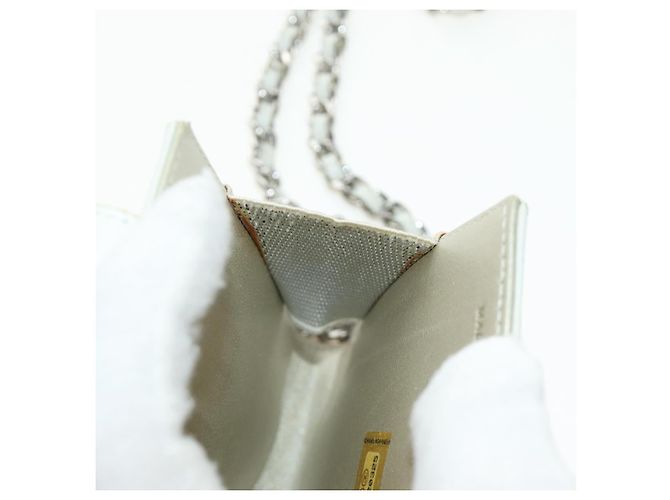 CHANEL icon Chain Shoulder Pouch Lamb Skin White Silver CC Auth 184233A Argento Bianco - vista 20